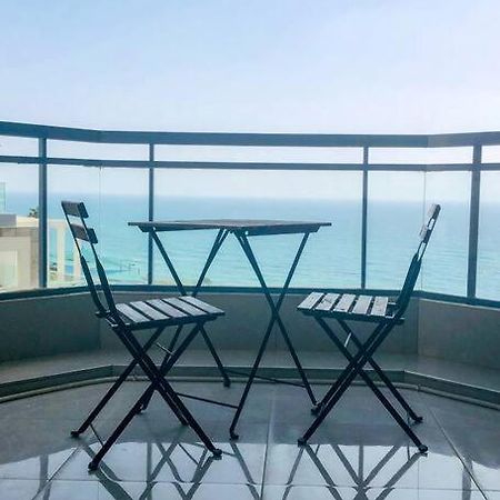 Royal Aparatment On The Sea , Blvd Nitza 34 Netanya Eksteriør billede
