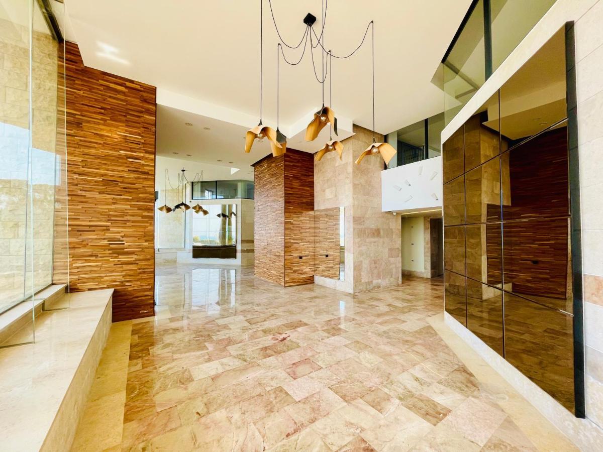 Royal Aparatment On The Sea , Blvd Nitza 34 Netanya Eksteriør billede