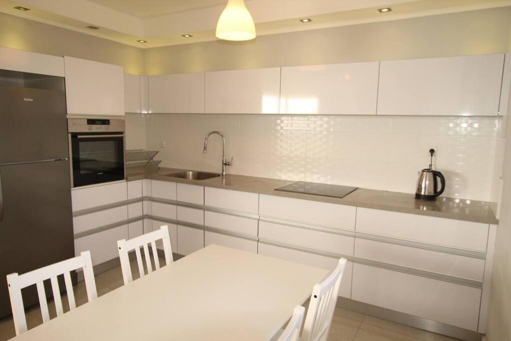 Royal Aparatment On The Sea , Blvd Nitza 34 Netanya Eksteriør billede