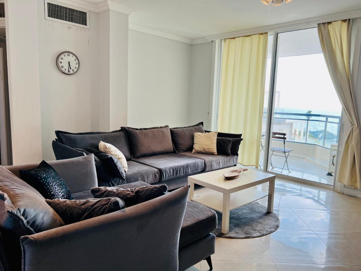 Royal Aparatment On The Sea , Blvd Nitza 34 Netanya Eksteriør billede
